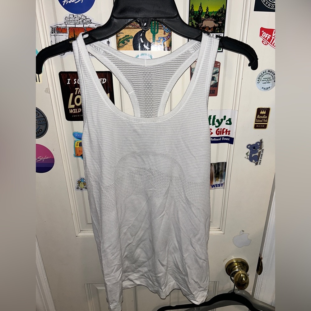 Lululemon run swiftly tech racer back tank, white, size 2